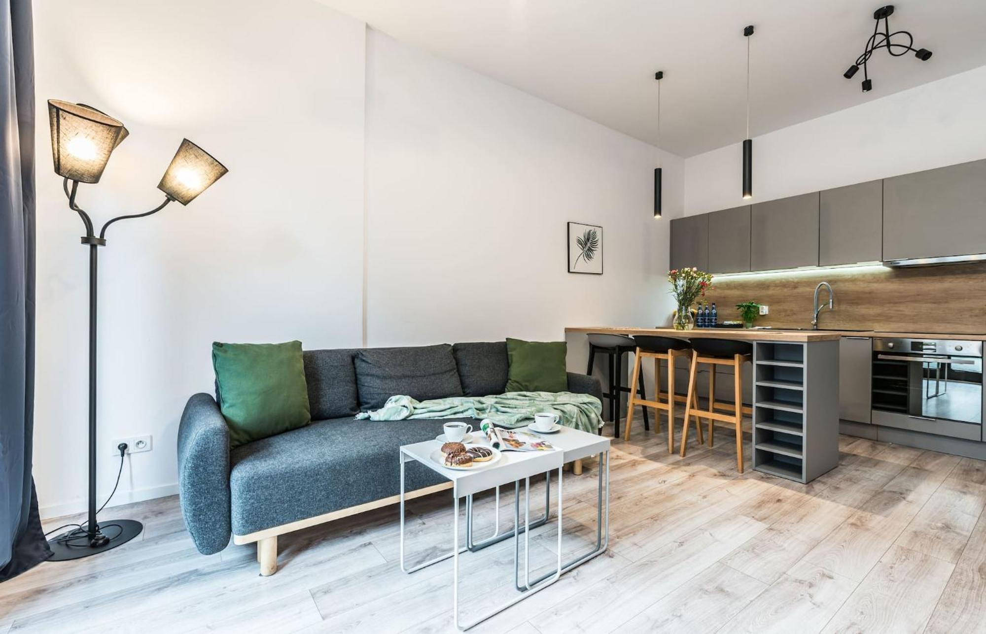 Rent Like Home - Walonska 15 Вроцлав Екстериор снимка